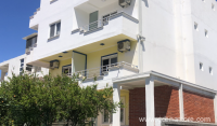 apartmani Pericic NEW HOUSE, alloggi privati a Sutomore, Montenegro