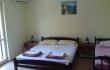  u Herceg Novi, Topla, Ferienwohnungen und Zimmer Savija, Privatunterkunft im Ort Herceg Novi, Montenegro